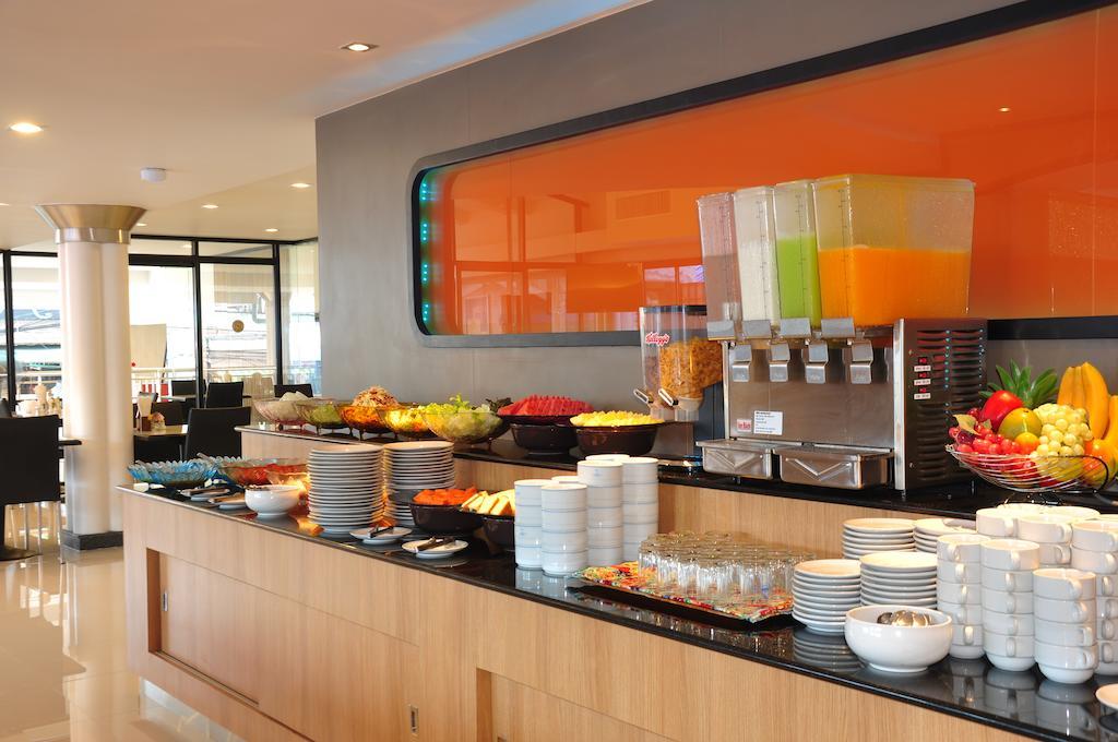 Flipper Lodge Hotel - Sha Extra Plus Pattaya Dış mekan fotoğraf