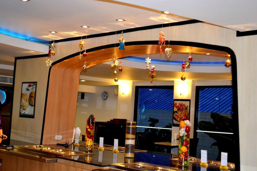 Flipper Lodge Hotel - Sha Extra Plus Pattaya Dış mekan fotoğraf