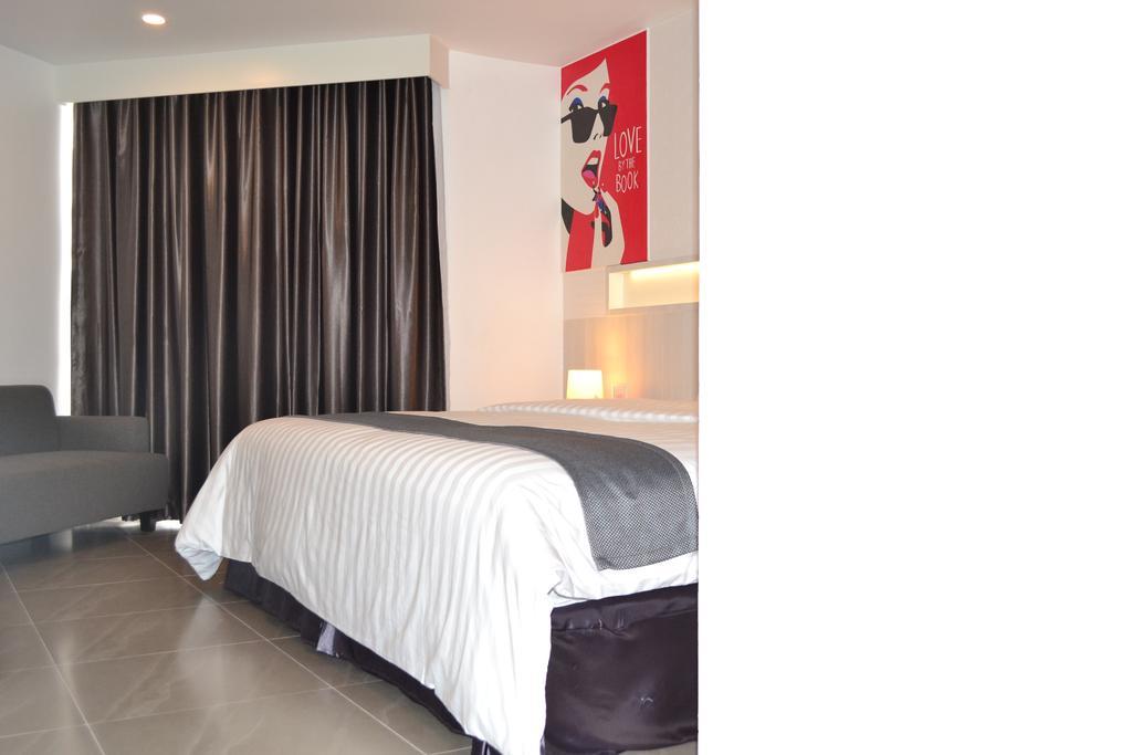 Flipper Lodge Hotel - Sha Extra Plus Pattaya Dış mekan fotoğraf