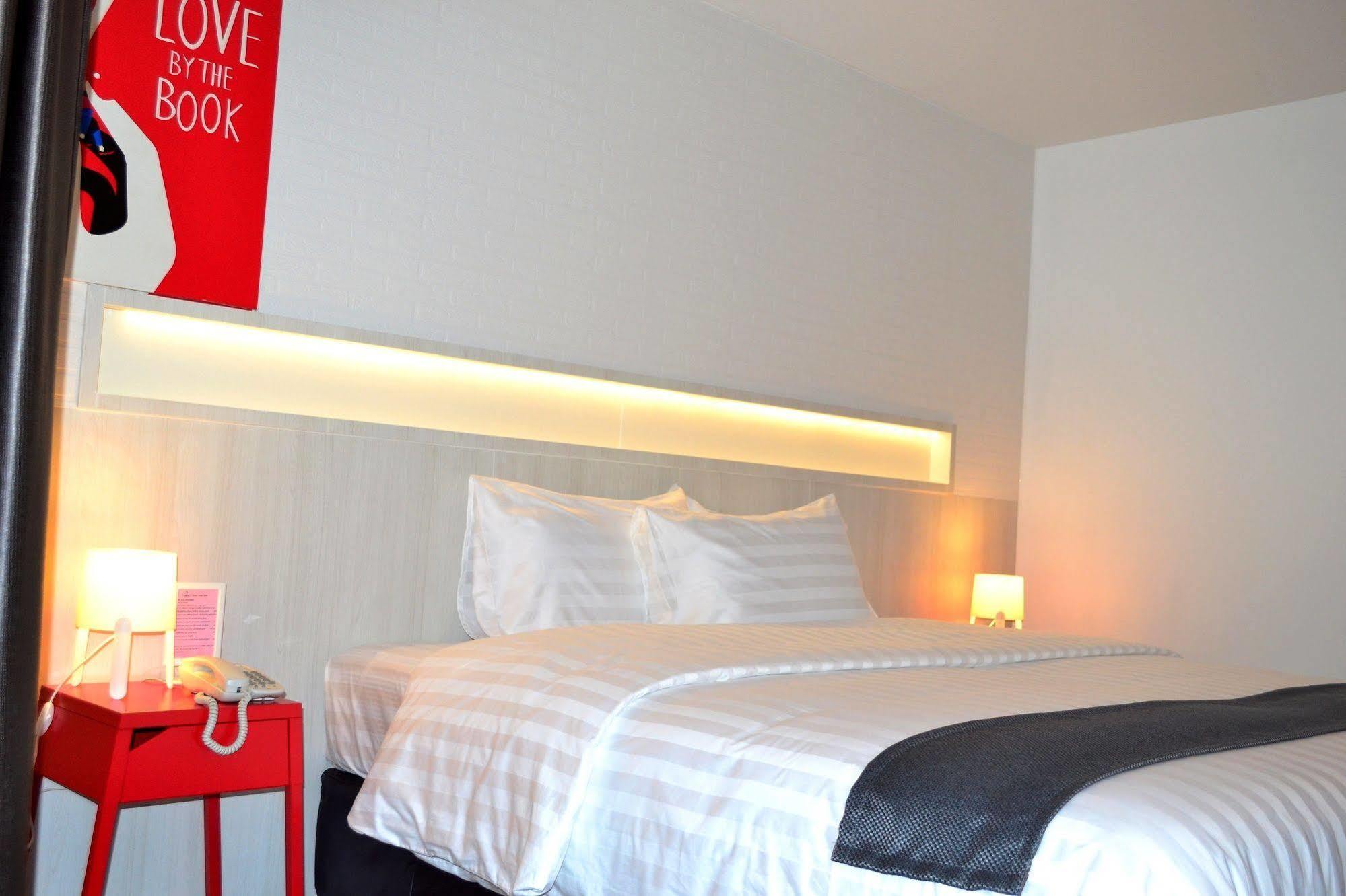 Flipper Lodge Hotel - Sha Extra Plus Pattaya Dış mekan fotoğraf