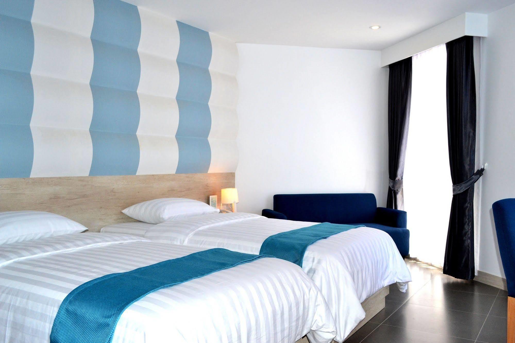 Flipper Lodge Hotel - Sha Extra Plus Pattaya Dış mekan fotoğraf